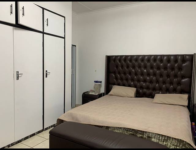 3 BEDROOM HOUSE FOR SALE IN HILLSHAVEN